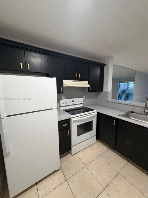 1170 NW 80th Ave #104