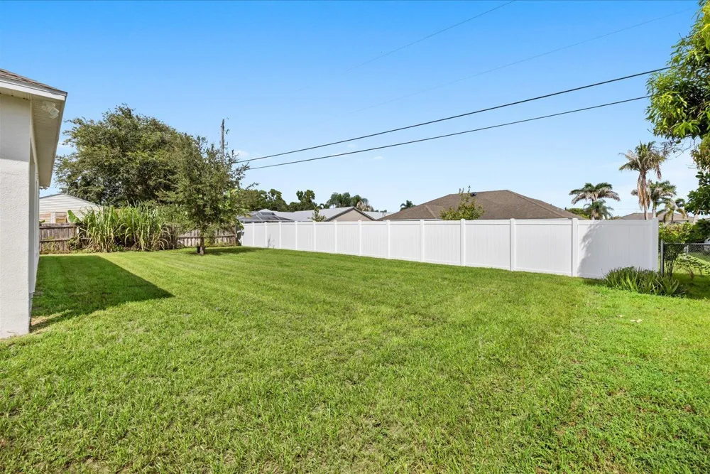 3232 SE Quay Street Port St. Lucie, FL 34984