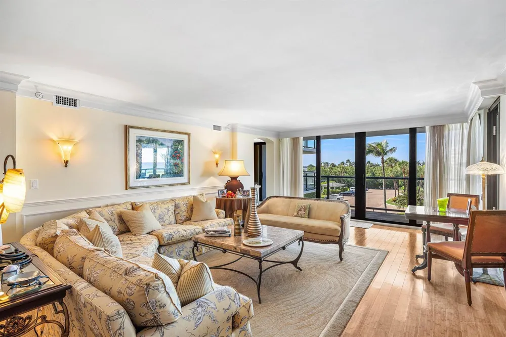 3440 S Ocean Boulevard #304 Palm Beach, FL 33480