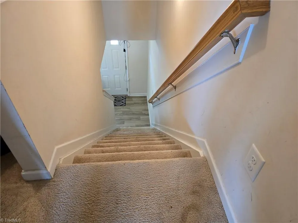 7345 Colleen Park Drive Whitsett, NC 27377