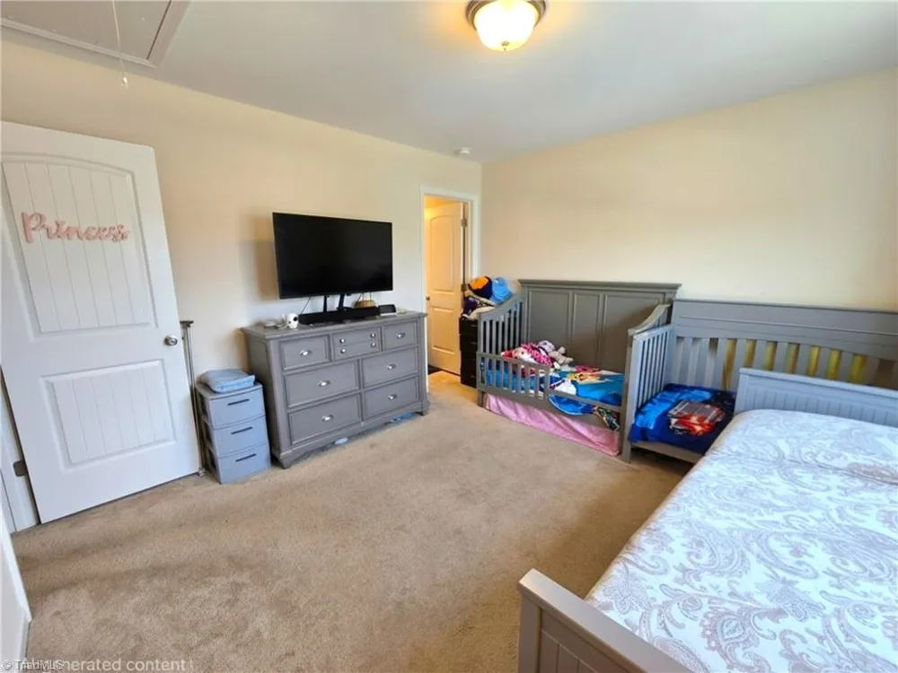 7345 Colleen Park Drive Whitsett, NC 27377