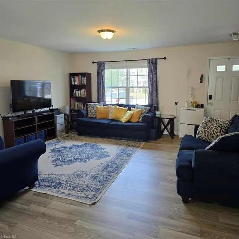 7345 Colleen Park Drive Whitsett, NC 27377