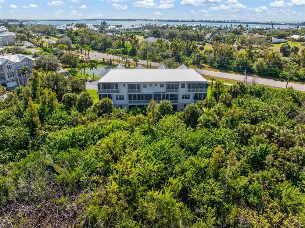 10300 TARPON LANDINGS TERRACE #4 Placida, FL 33946