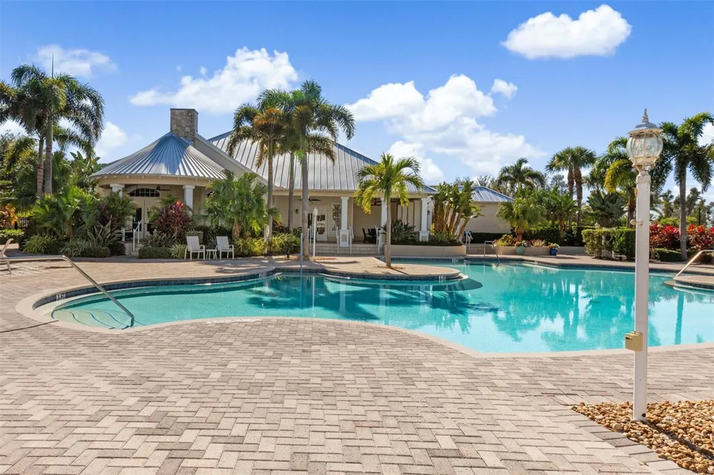 10300 TARPON LANDINGS TERRACE #4 Placida, FL 33946