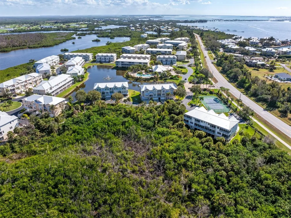 10300 TARPON LANDINGS TERRACE #4 Placida, FL 33946