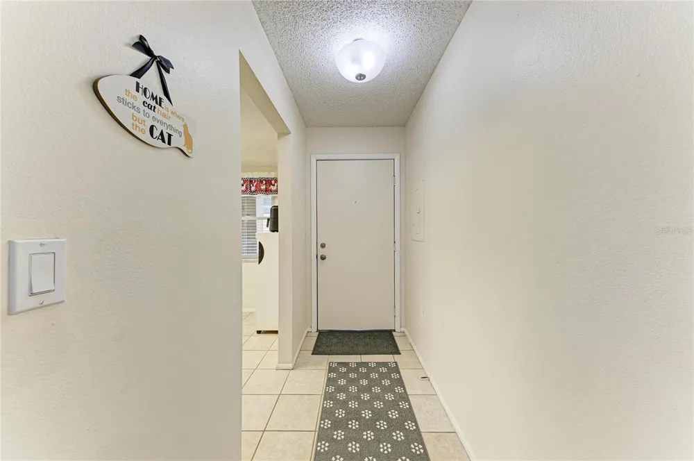 2808 60TH AVENUE W #802 Bradenton, FL 34207