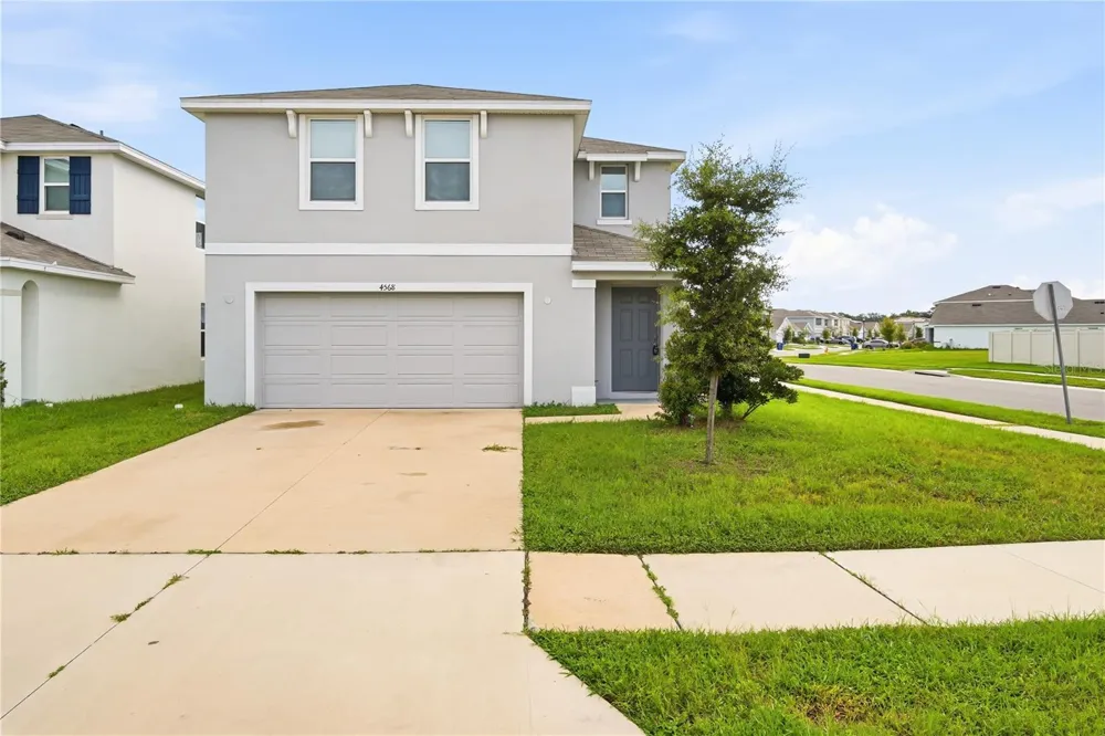 4568 SAND DOLLAR WAY Zephyrhills, FL 33541