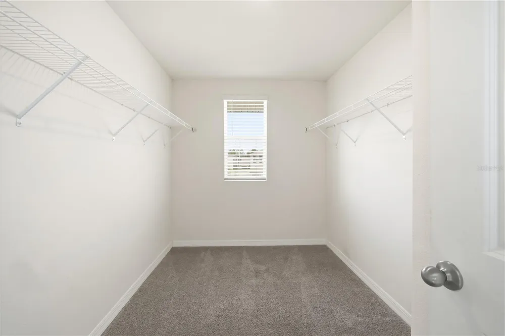 4568 SAND DOLLAR WAY Zephyrhills, FL 33541