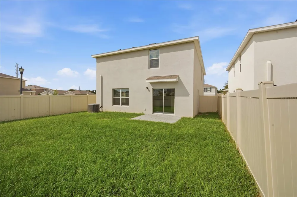 4568 SAND DOLLAR WAY Zephyrhills, FL 33541