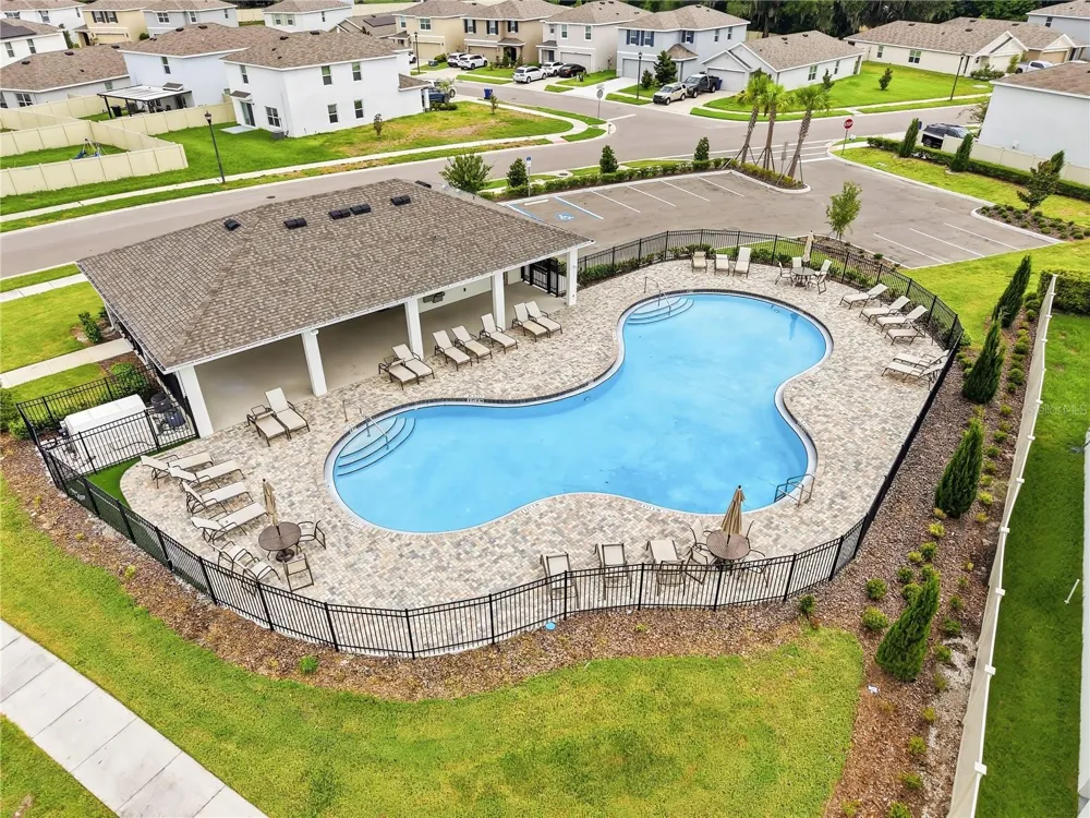 4568 SAND DOLLAR WAY Zephyrhills, FL 33541