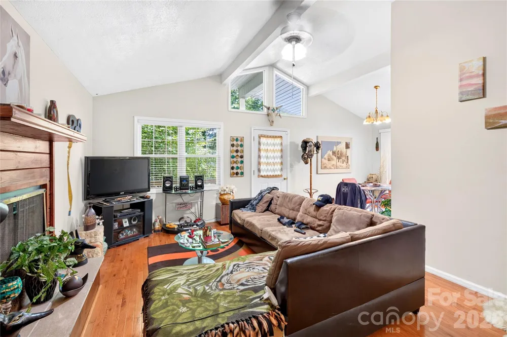 791 Mckinney Road #15 Burnsville, NC 28714