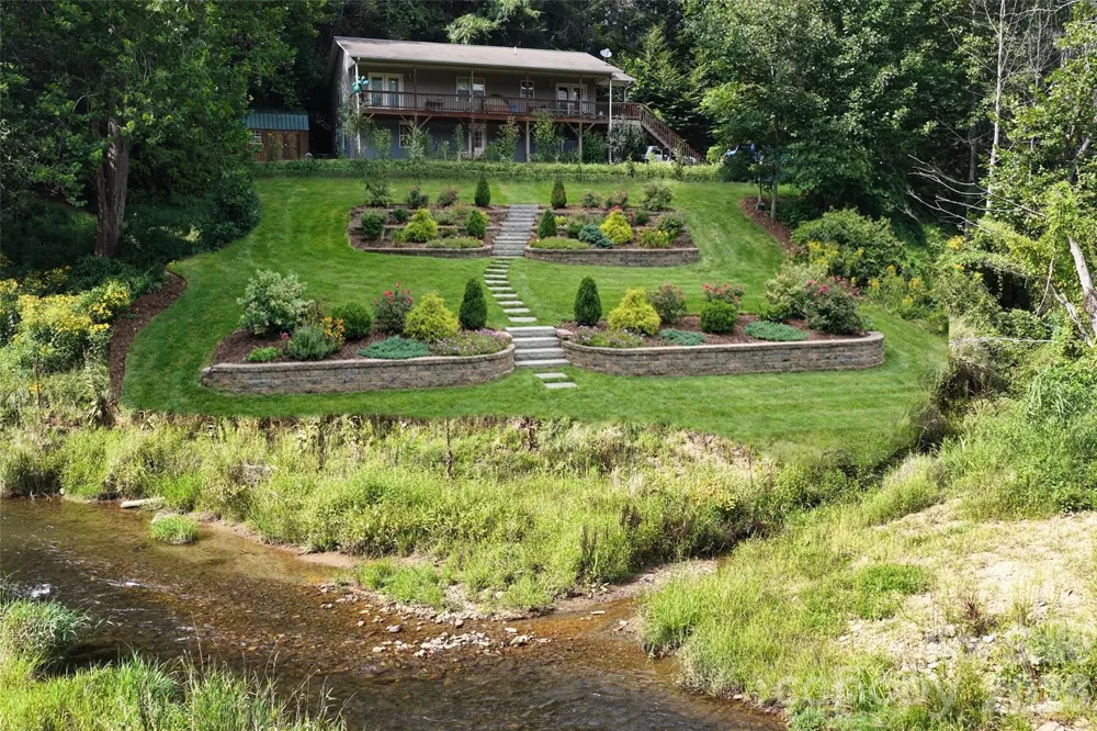 791 Mckinney Road #15 Burnsville, NC 28714