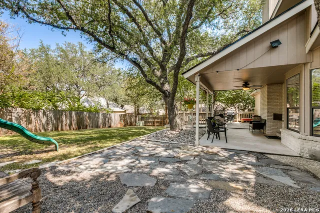 8823 Shade Tree San Antonio, TX 78254