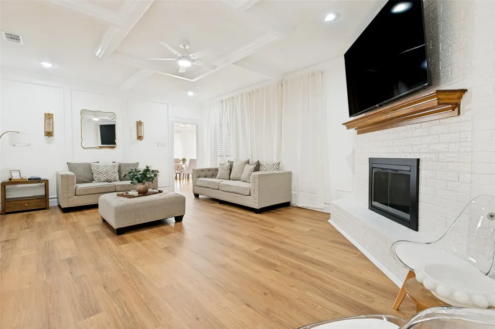 2257 Bolden Road Irving, TX 75060