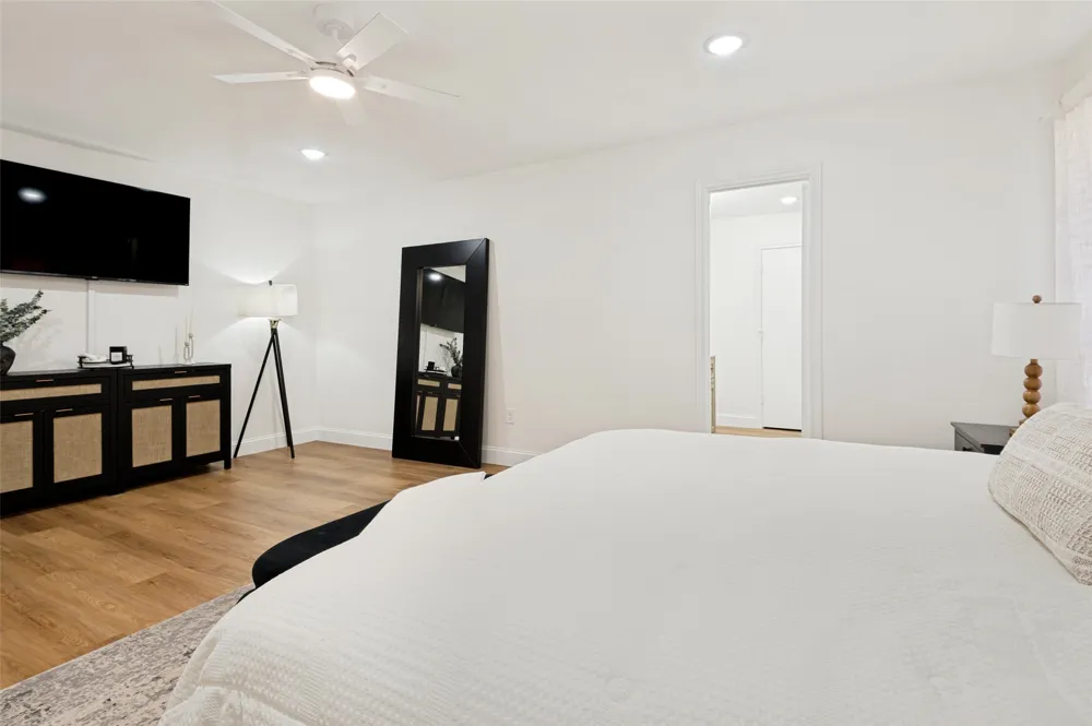 2257 Bolden Road Irving, TX 75060