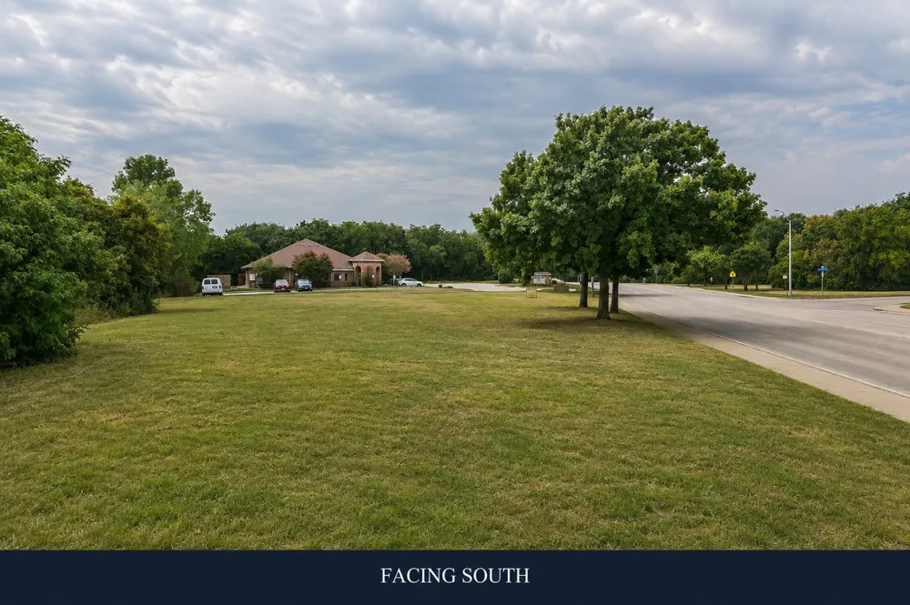 525 Westpark Way Euless, TX 76040