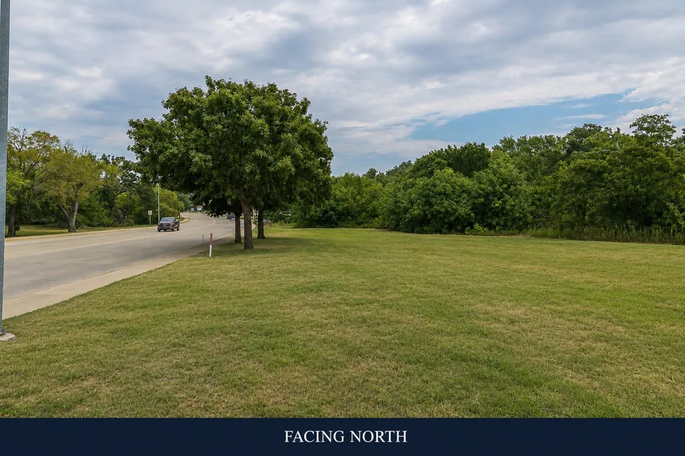 525 Westpark Way Euless, TX 76040