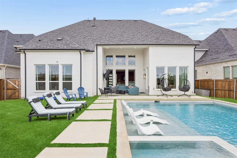 1844 Ellington Drive Celina, TX 75009