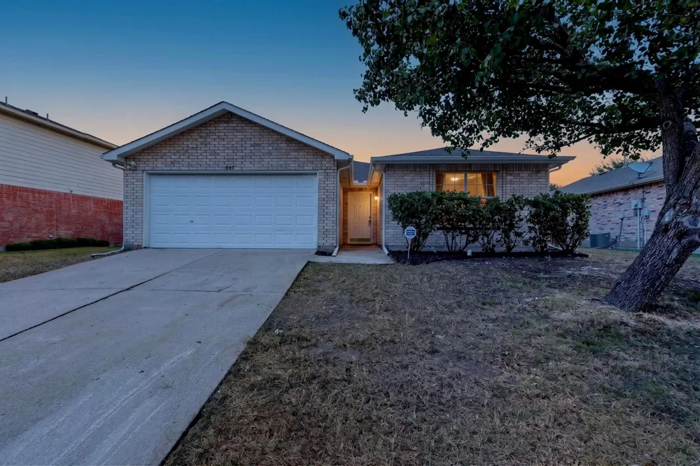 625 Spillway Drive Little Elm, TX 75068