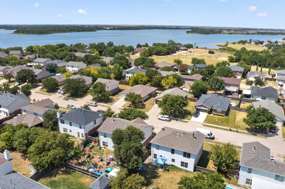 625 Spillway Drive Little Elm, TX 75068