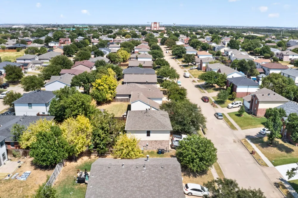 625 Spillway Drive Little Elm, TX 75068