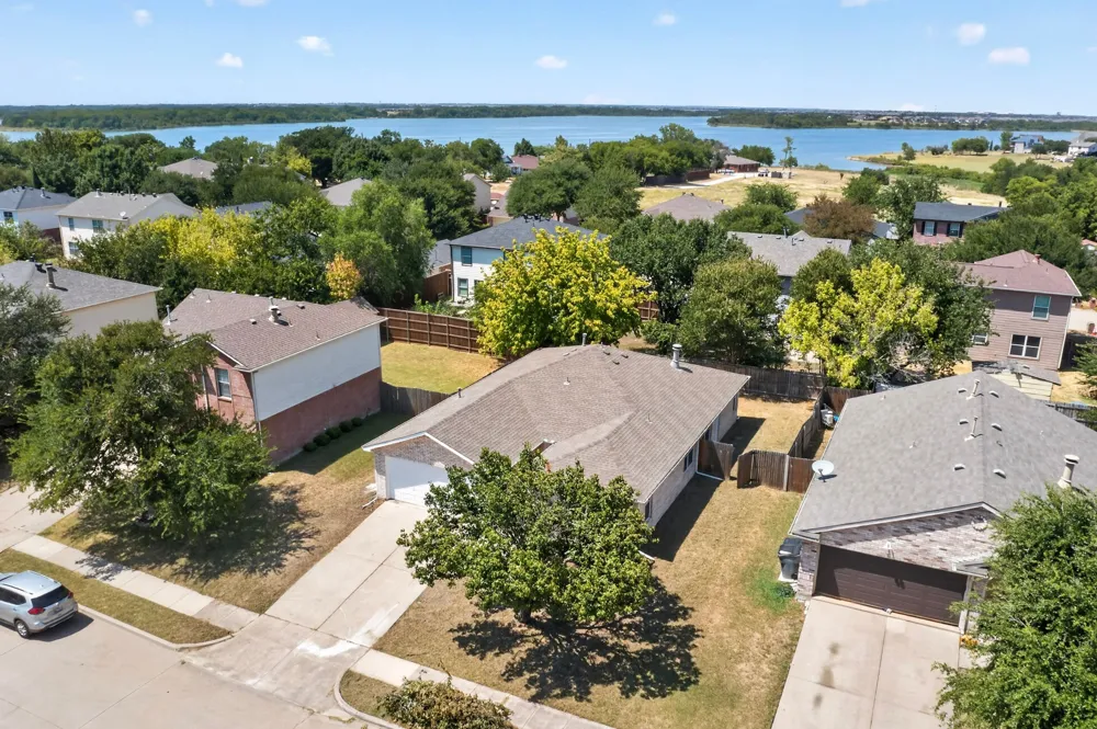 625 Spillway Drive Little Elm, TX 75068