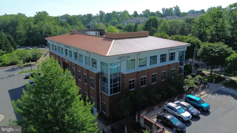 9110 RAILROAD DRIVE #220