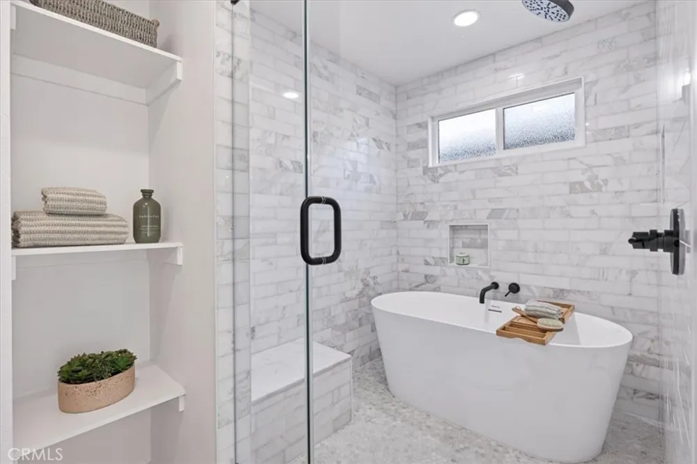 3861 S Norton Avenue Los Angeles, CA 90008