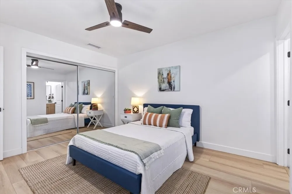 3861 S Norton Avenue Los Angeles, CA 90008