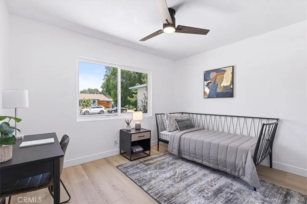3861 S Norton Avenue Los Angeles, CA 90008