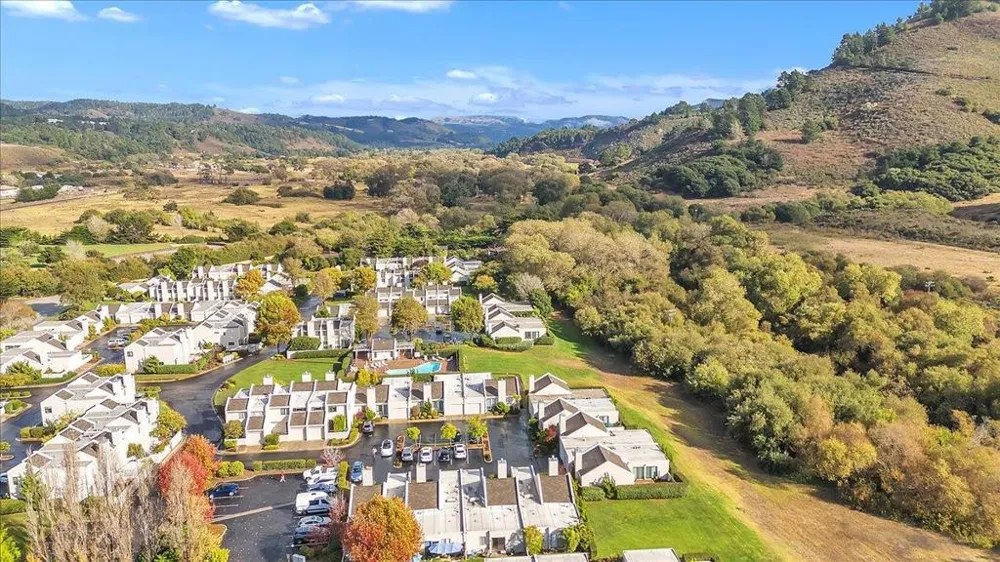 4000 Rio Road #26 Carmel, CA 93923