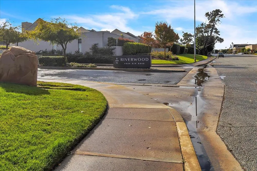 4000 Rio Road #26 Carmel, CA 93923
