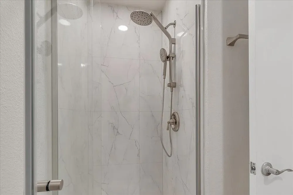 4000 Rio Road #26 Carmel, CA 93923