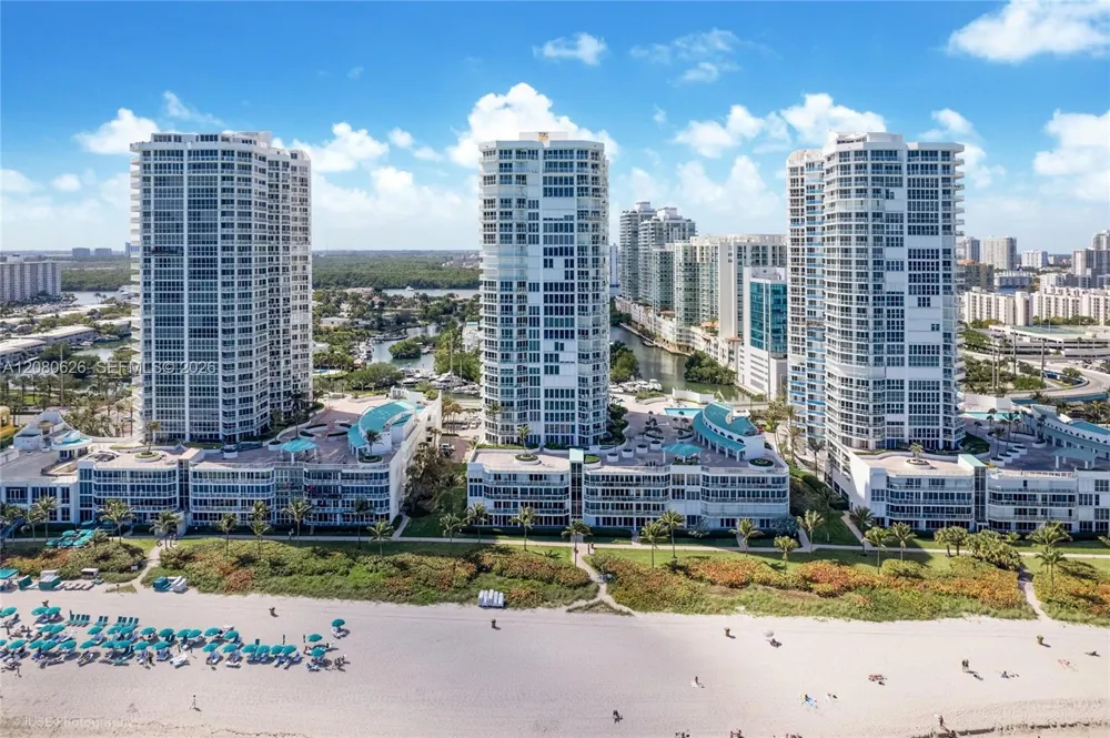 16445 Collins Ave #828 Sunny Isles Beach, FL 33160