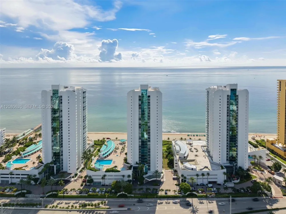 16445 Collins Ave #828 Sunny Isles Beach, FL 33160