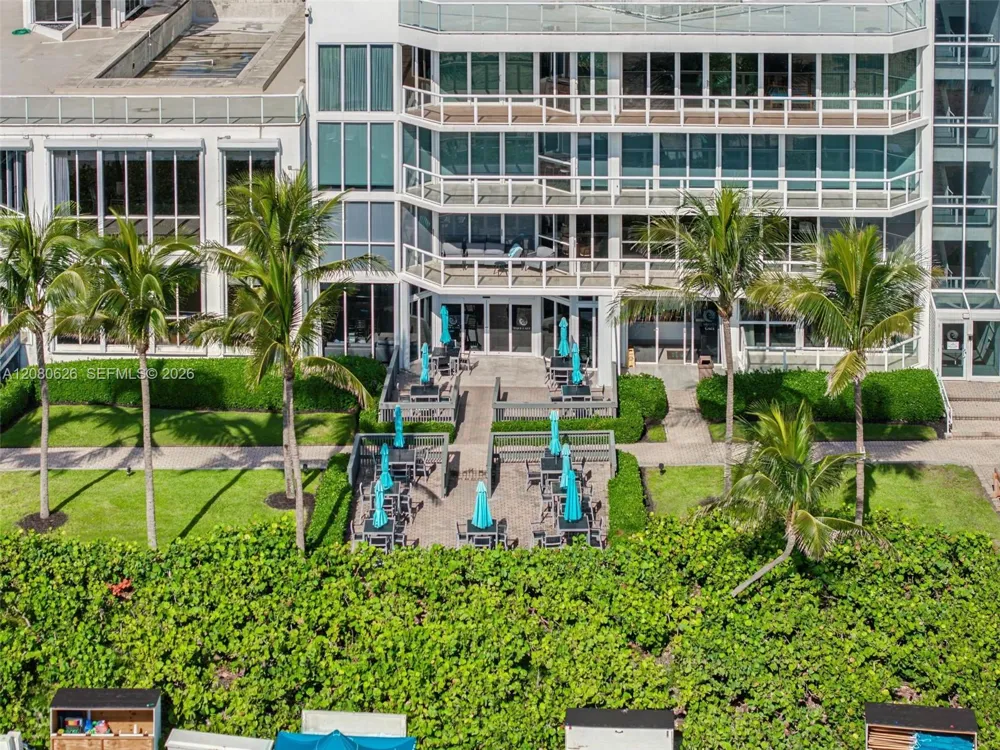 16445 Collins Ave #828 Sunny Isles Beach, FL 33160
