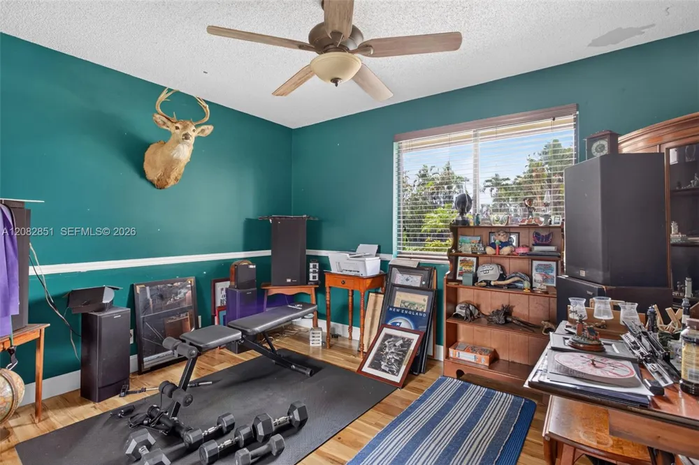 7913 NW 20th St Margate, FL 33063