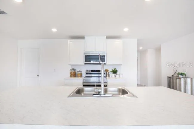 21239 WYNYARD AVENUE Port Charlotte, FL 33954