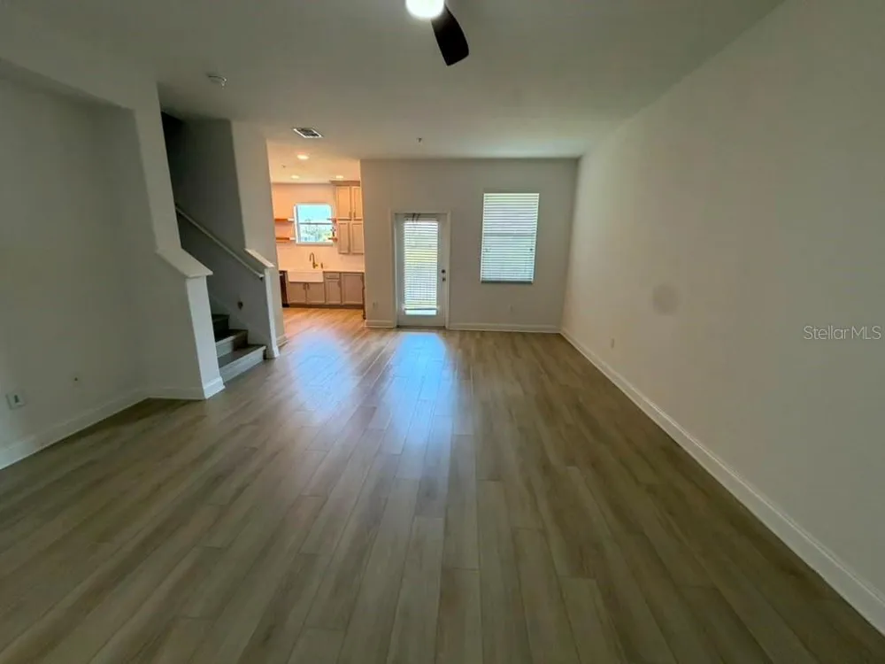 1221 PRIORY CIRCLE Winter Garden, FL 34787
