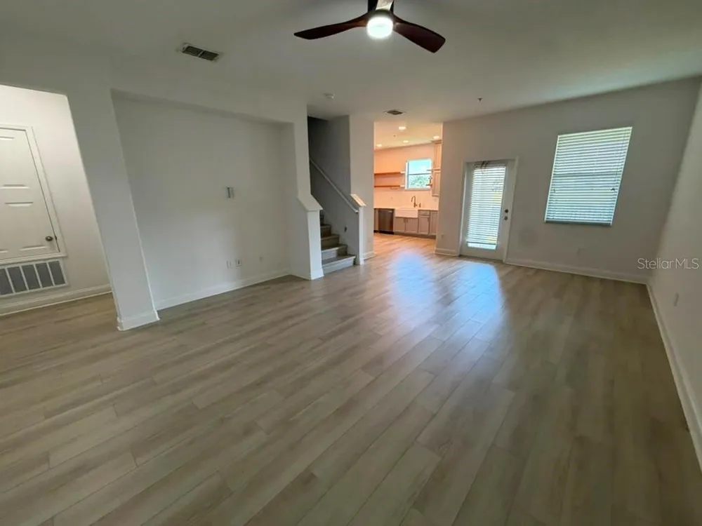 1221 PRIORY CIRCLE Winter Garden, FL 34787