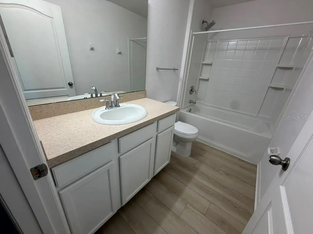 1221 PRIORY CIRCLE Winter Garden, FL 34787