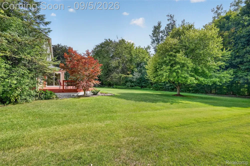 48323 Red Run Drive Canton Charter Township, MI 48187