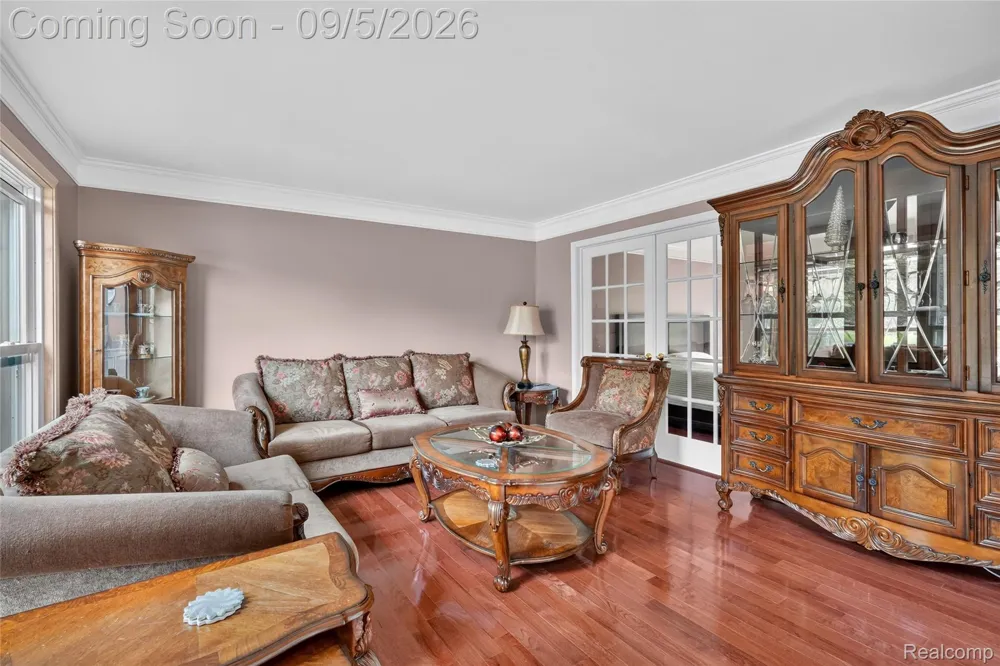 48323 Red Run Drive Canton Charter Township, MI 48187