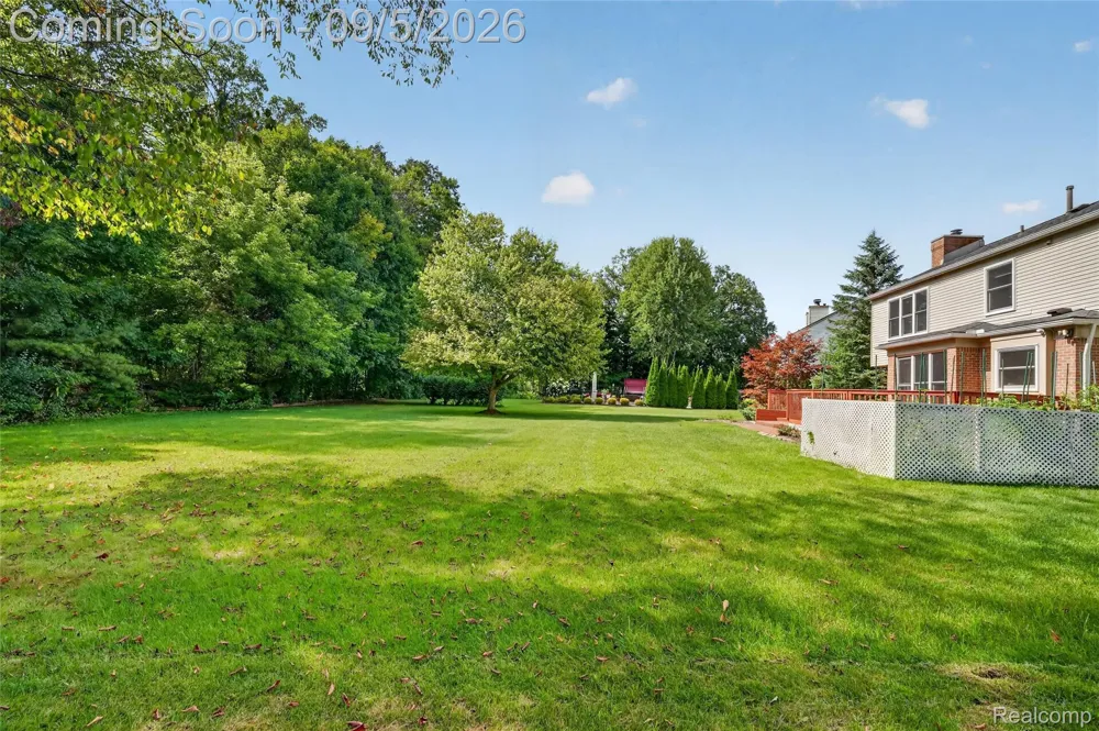 48323 Red Run Drive Canton Charter Township, MI 48187