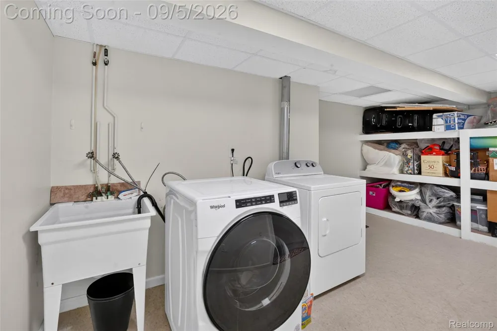 48323 Red Run Drive Canton Charter Township, MI 48187