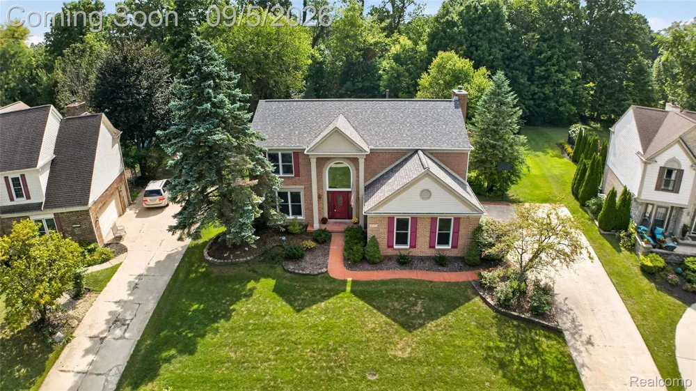 48323 Red Run Drive Canton Charter Township, MI 48187