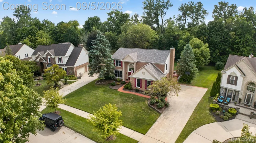 48323 Red Run Drive Canton Charter Township, MI 48187