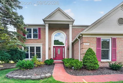 48323 Red Run Drive
