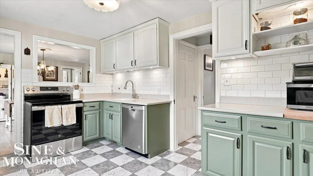304 Brown Street St Clair City, MI 48079