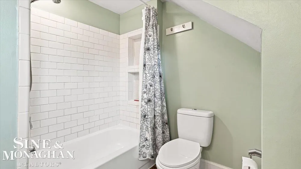304 Brown Street St Clair City, MI 48079